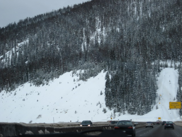 617x456 pixels (119K)