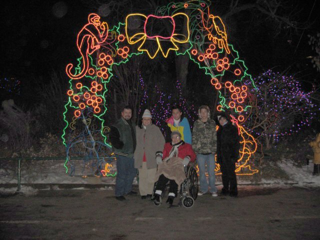 617x456 pixels (138K)