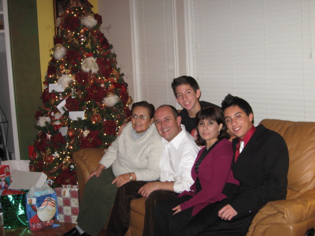 617x456 pixels (104K)