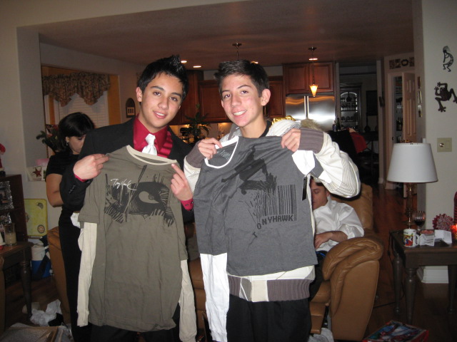 617x456 pixels (103K)