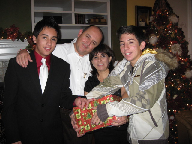 617x456 pixels (111K)