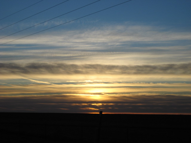 617x456 pixels (62K)