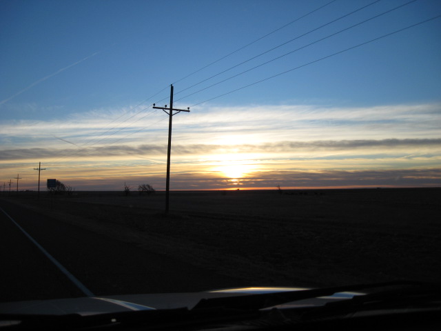 617x456 pixels (59K)