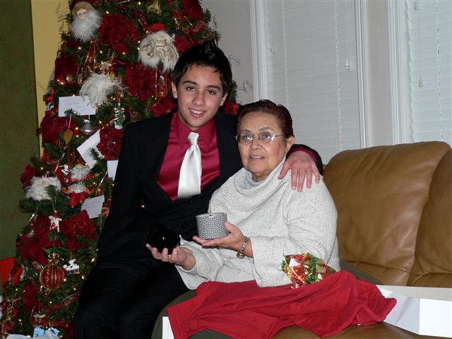 617x456 pixels (57K)