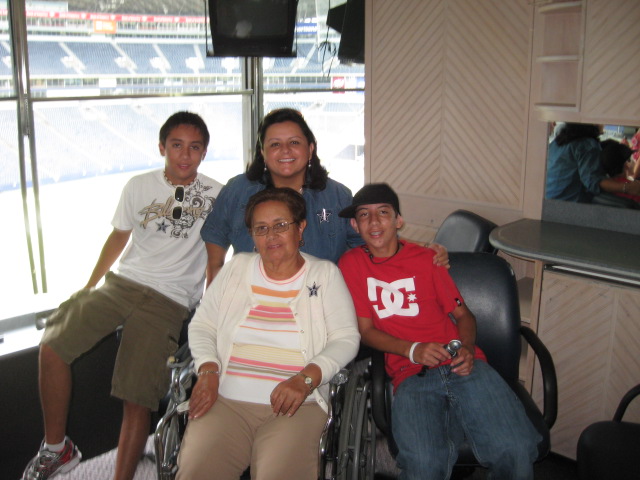 617x456 pixels (104K)