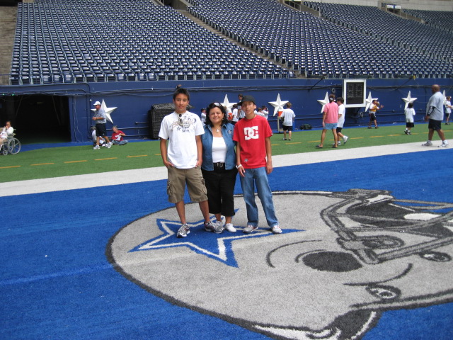 617x456 pixels (165K)