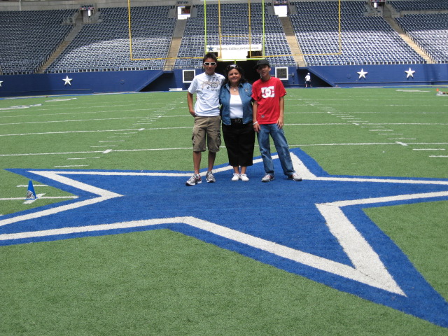 617x456 pixels (159K)