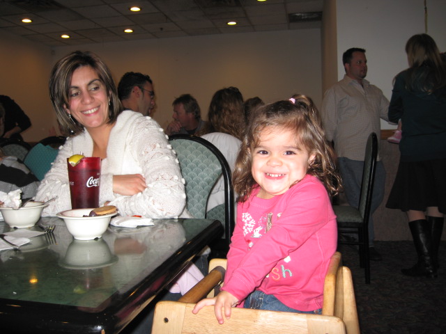 617x456 pixels (102K)