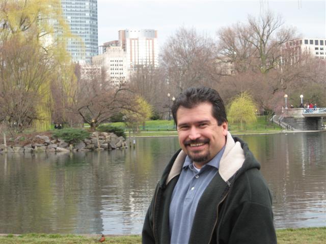 618x457 pixels (53K)