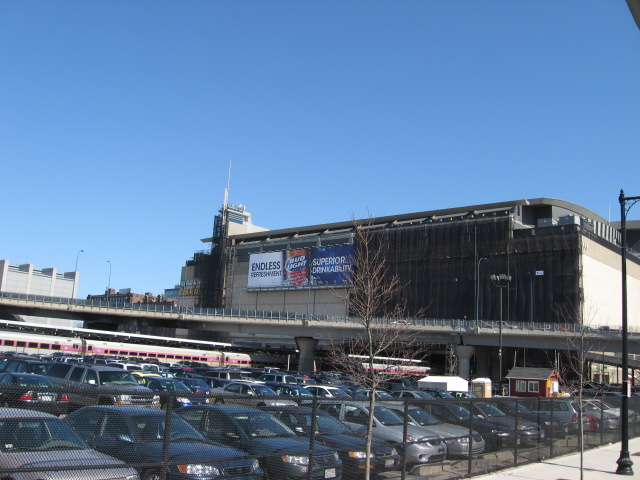 618x457 pixels (104K)