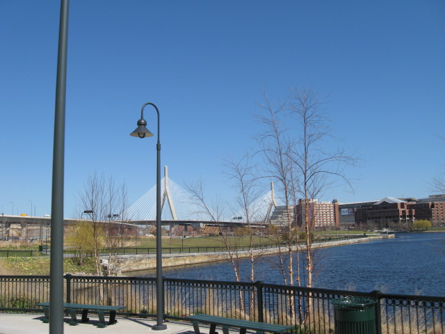 618x457 pixels (98K)