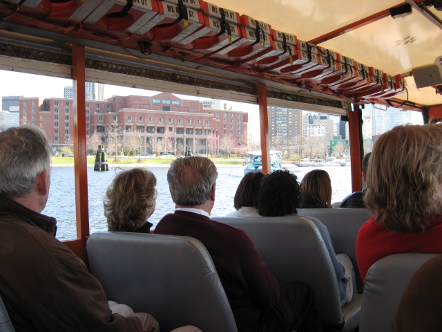 618x457 pixels (117K)