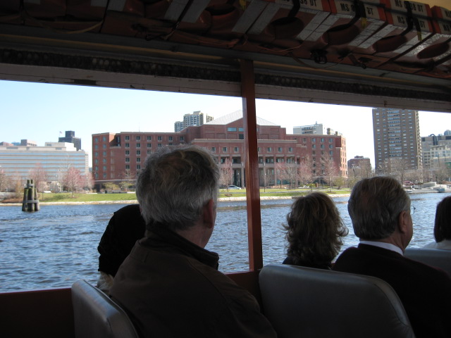 618x457 pixels (97K)