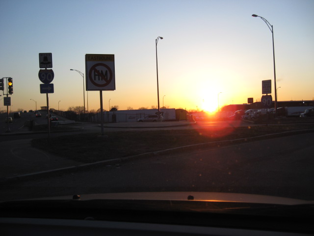 618x457 pixels (57K)