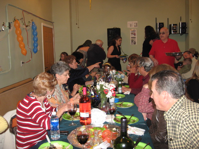 617x456 pixels (140K)