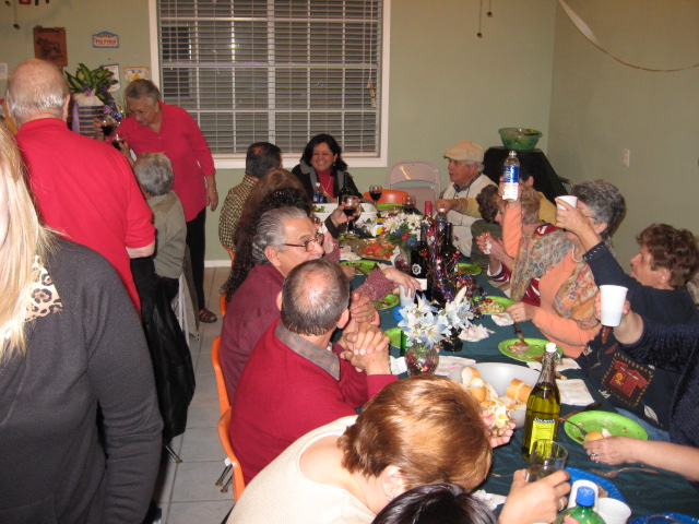 617x456 pixels (131K)