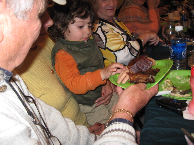 617x456 pixels (130K)