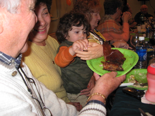 617x456 pixels (116K)