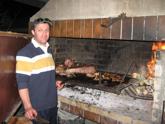 617x456 pixels (127K)