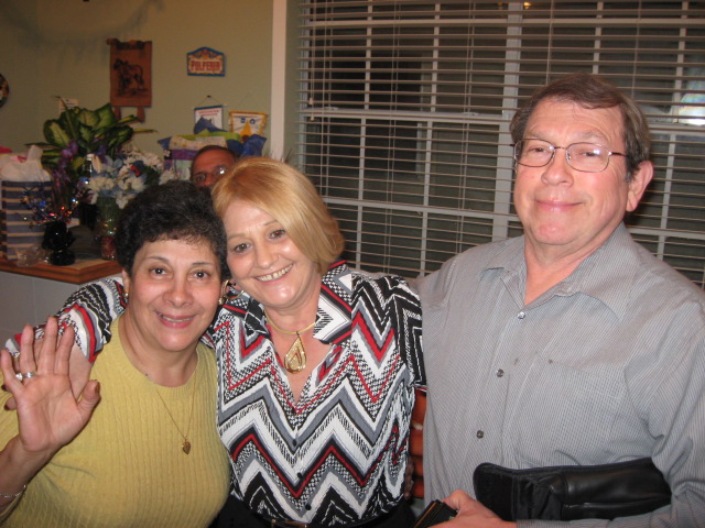 617x456 pixels (135K)