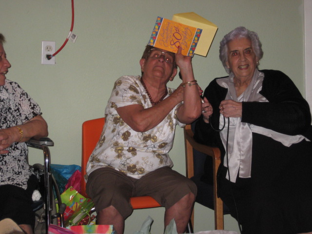 617x456 pixels (96K)