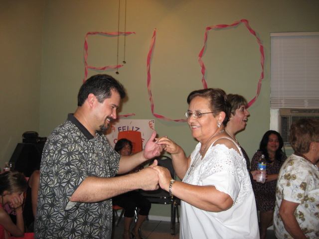 617x456 pixels (102K)