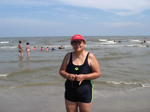 617x456 pixels (81K)