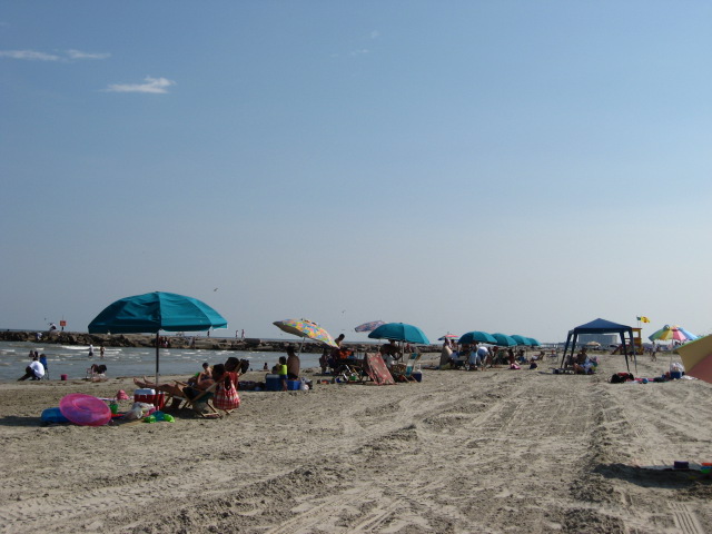 617x456 pixels (90K)