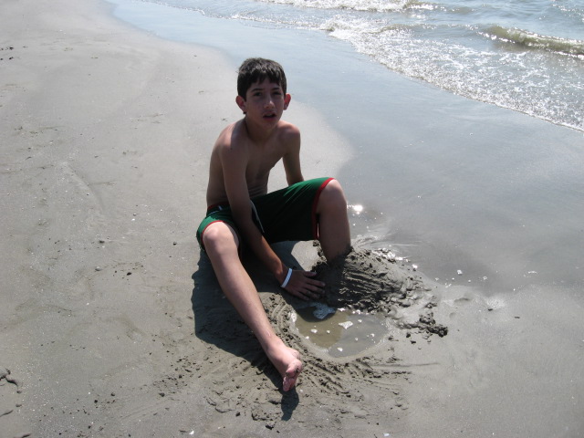 617x456 pixels (103K)