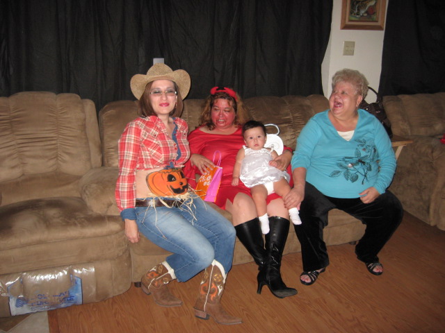 617x456 pixels (104K)