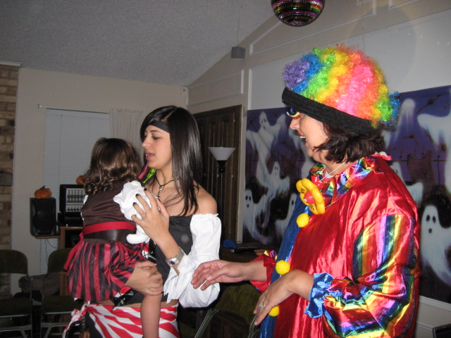 617x456 pixels (125K)