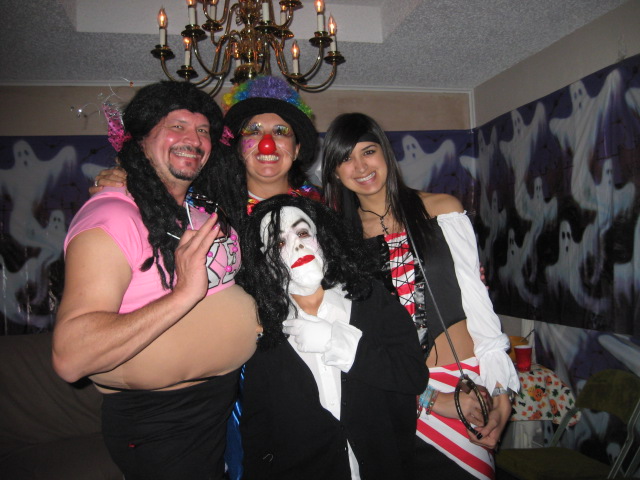 617x456 pixels (112K)