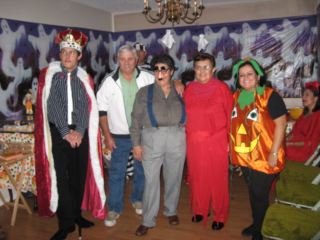 617x456 pixels (134K)