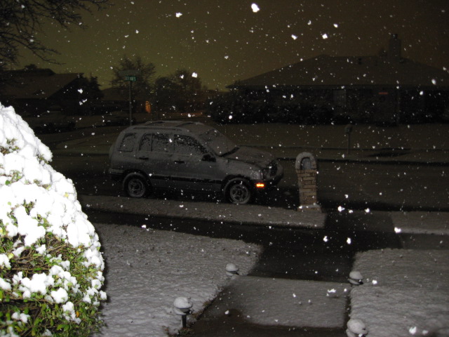 617x456 pixels (111K)