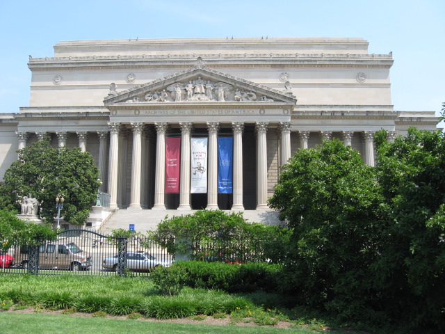 617x456 pixels (144K)