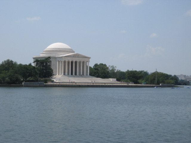 617x456 pixels (64K)