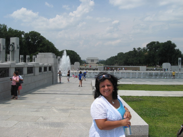 617x456 pixels (104K)