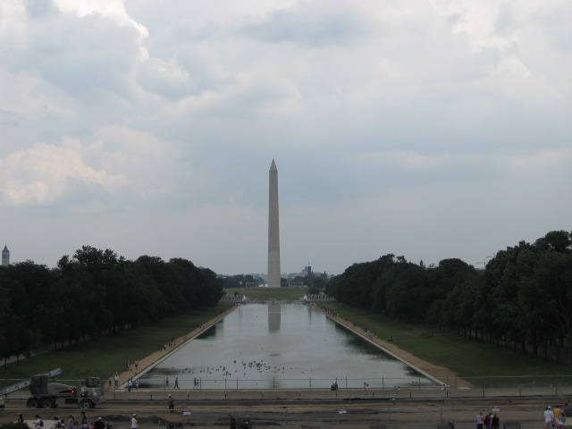 617x456 pixels (61K)