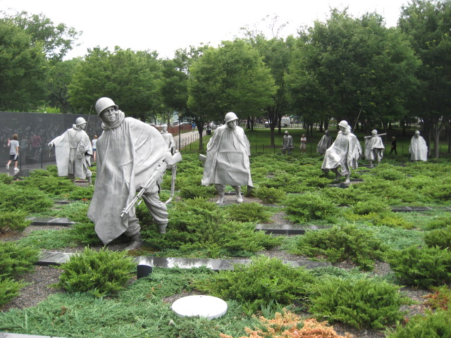 617x456 pixels (171K)