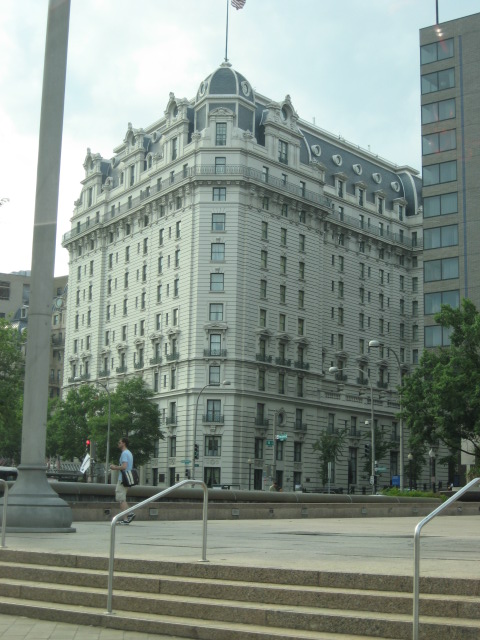 457x616 pixels (119K)