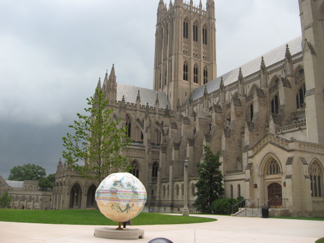 617x456 pixels (104K)