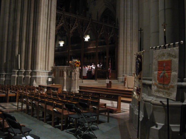 617x456 pixels (105K)