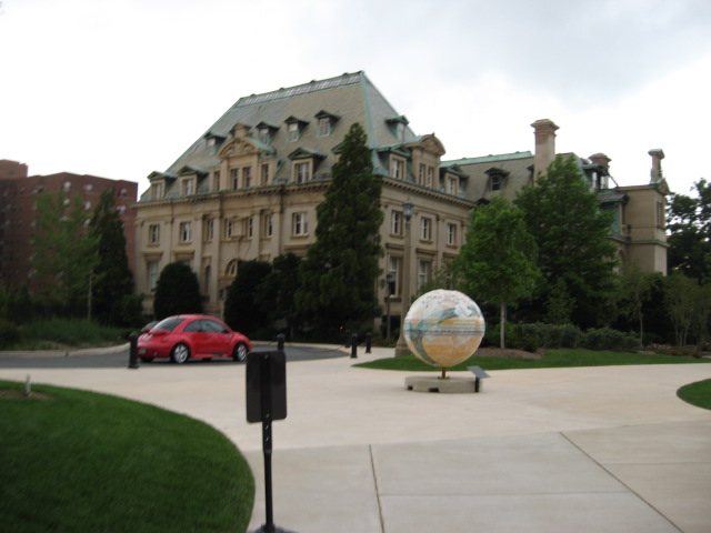 617x456 pixels (78K)