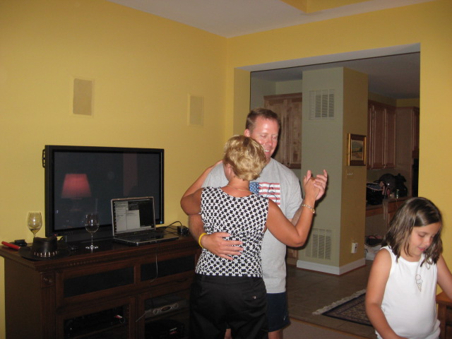 617x456 pixels (83K)