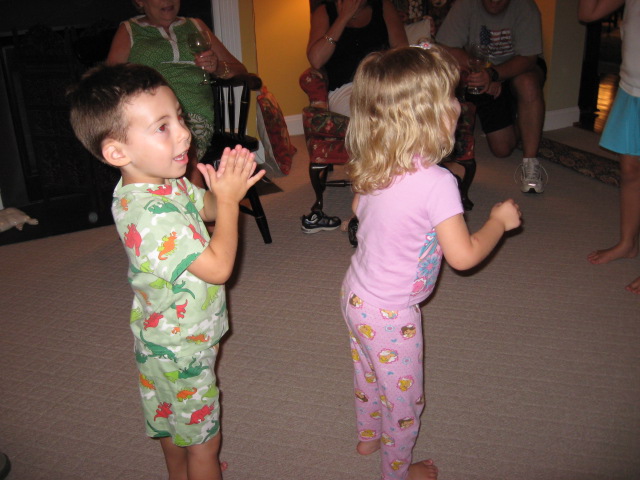 617x456 pixels (105K)