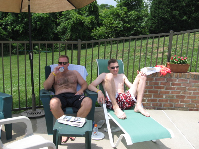 617x456 pixels (148K)