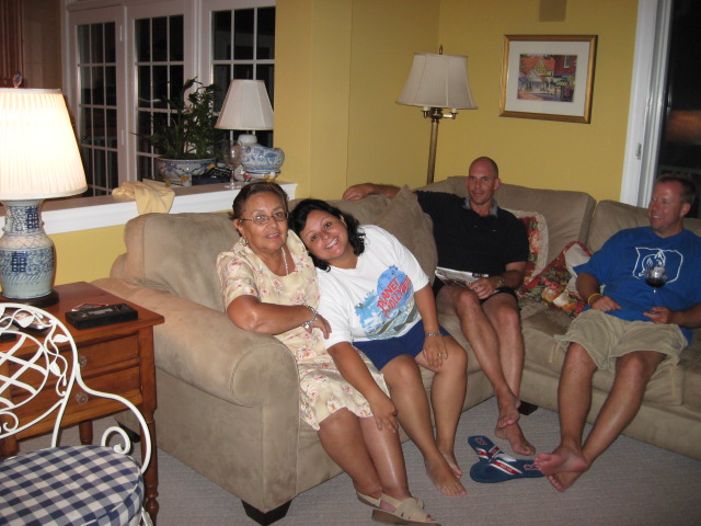 617x456 pixels (117K)