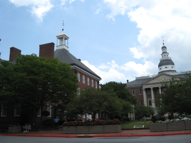 617x456 pixels (88K)