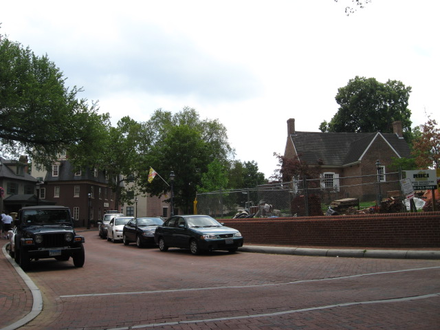 617x456 pixels (103K)