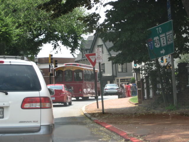 617x456 pixels (129K)